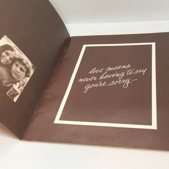 Vintage Movie Souvenir Program, LOVE STORY 1970, Ryan O’Neal, Ali MacGraw - Picture 2 of 4